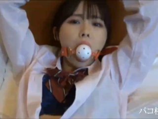美女跳舞